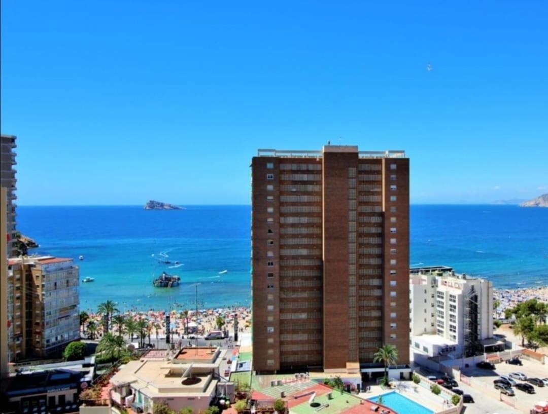Apartamento Playa Benidorm Luaran gambar