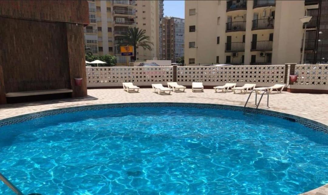 Apartamento Playa Benidorm Luaran gambar